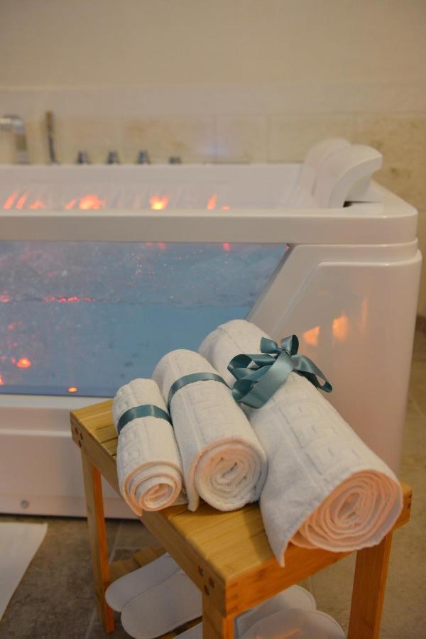 Suite Laurel Spa Con Idromassaggio Fasano Zewnętrze zdjęcie
