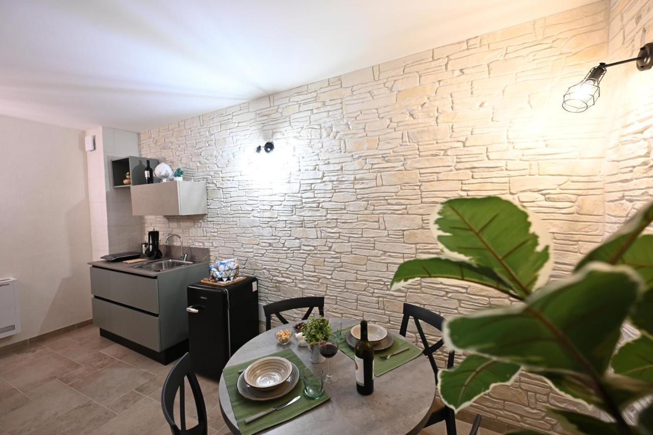 Suite Laurel Spa Con Idromassaggio Fasano Zewnętrze zdjęcie