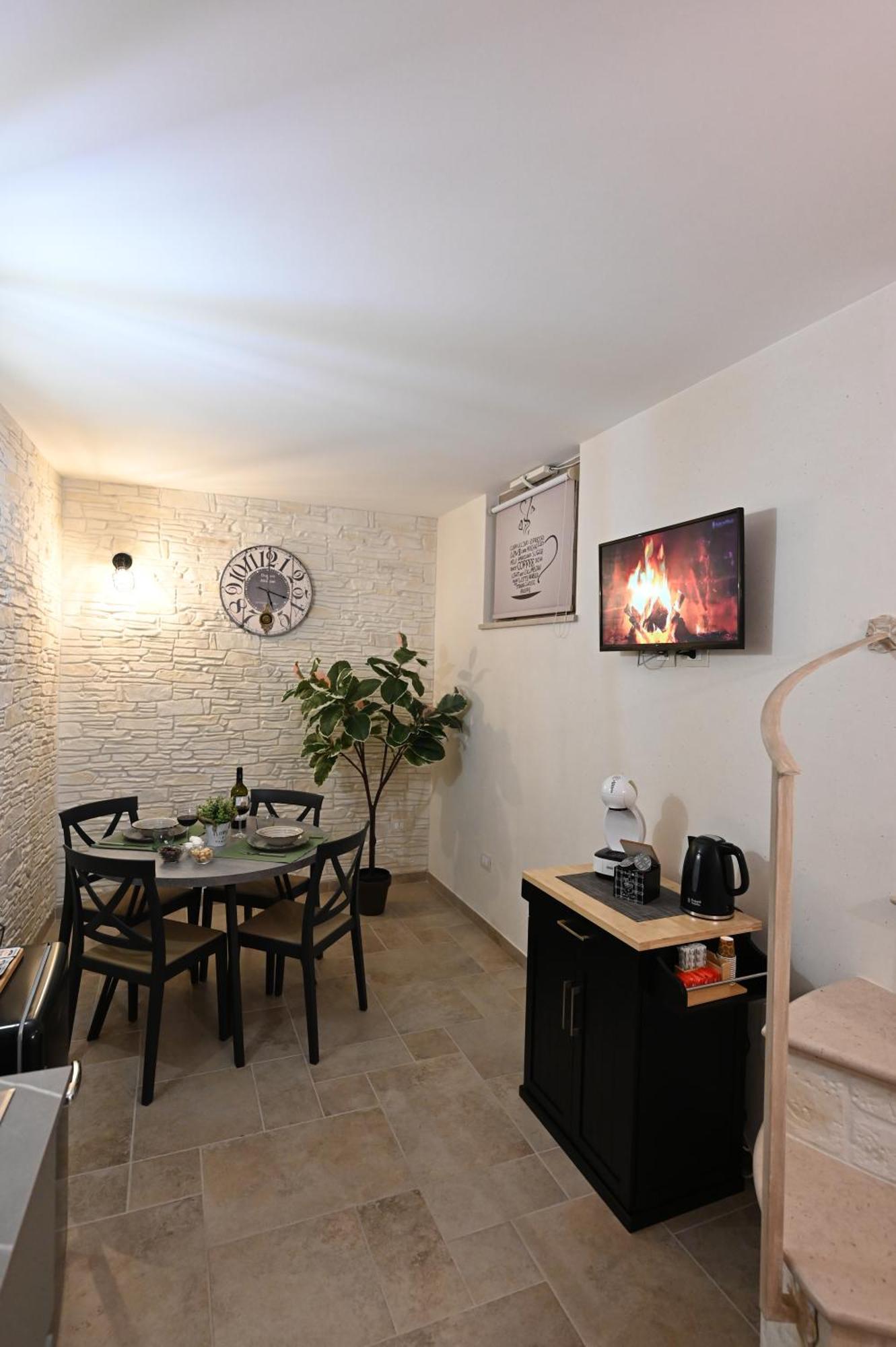 Suite Laurel Spa Con Idromassaggio Fasano Zewnętrze zdjęcie